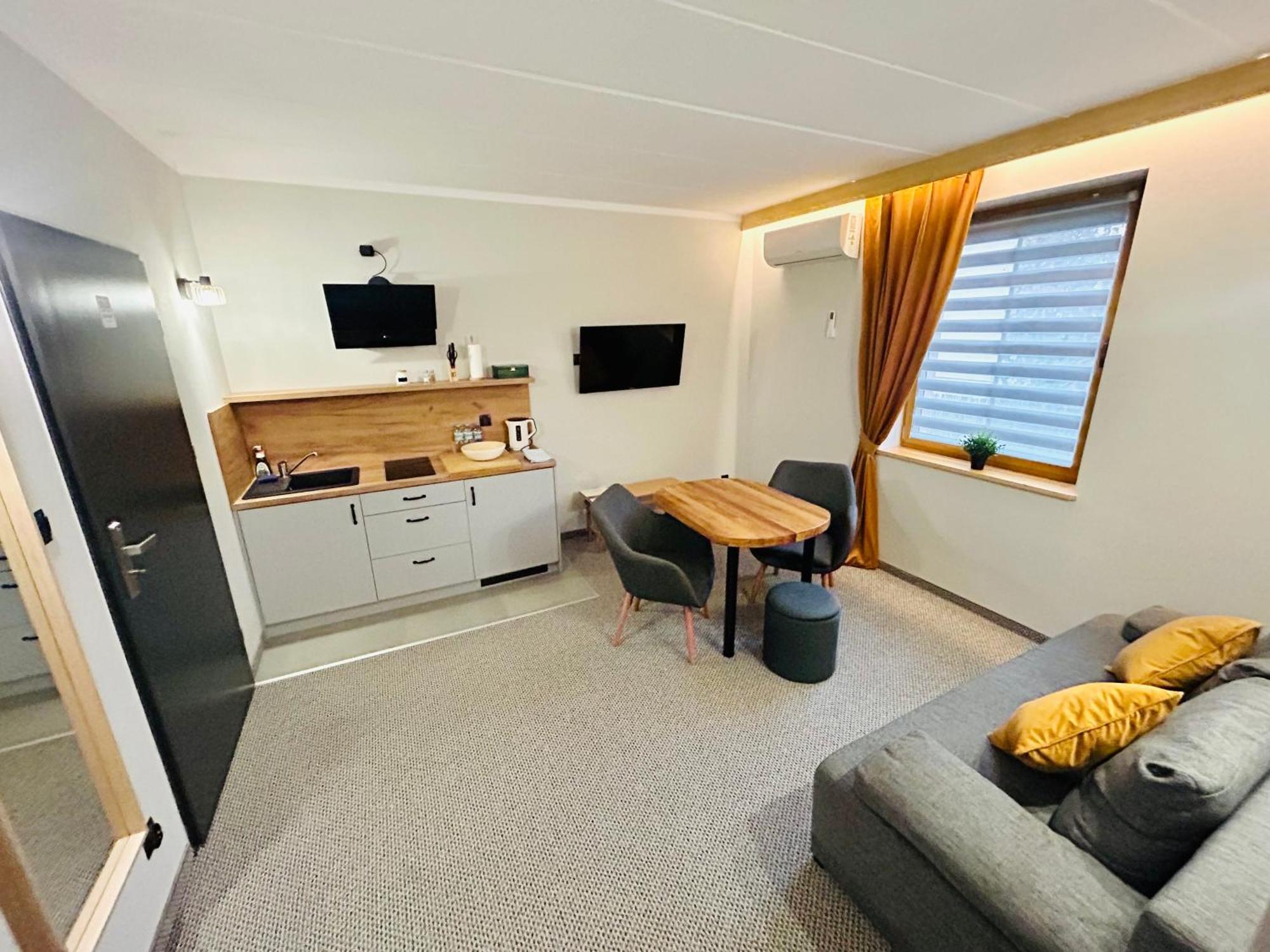 Apartment Czerwone Korale *